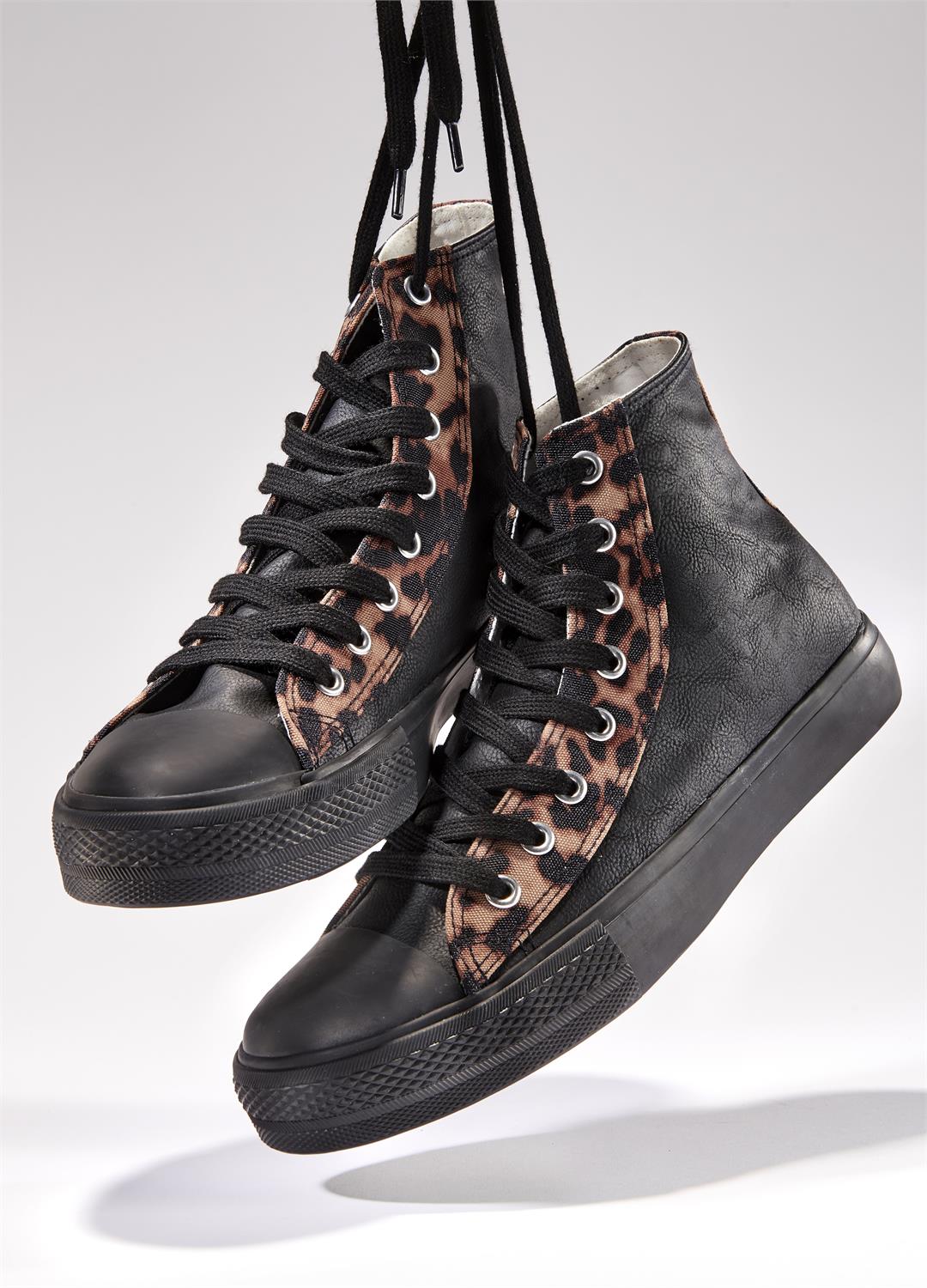 Leopard High Top Runners