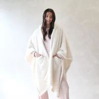 Hooded Wearable Sherpa Wrap (Cream)